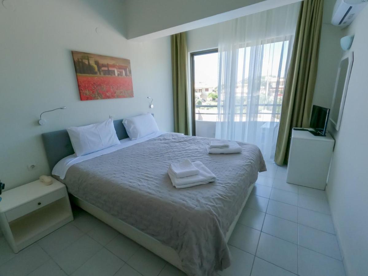 Ivory Hotel Theologos  Ngoại thất bức ảnh