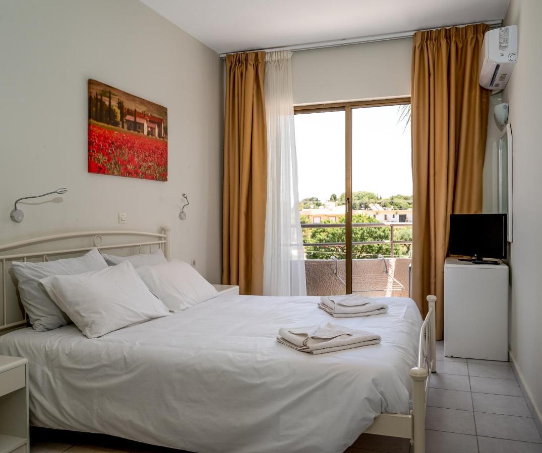 Ivory Hotel Theologos  Ngoại thất bức ảnh