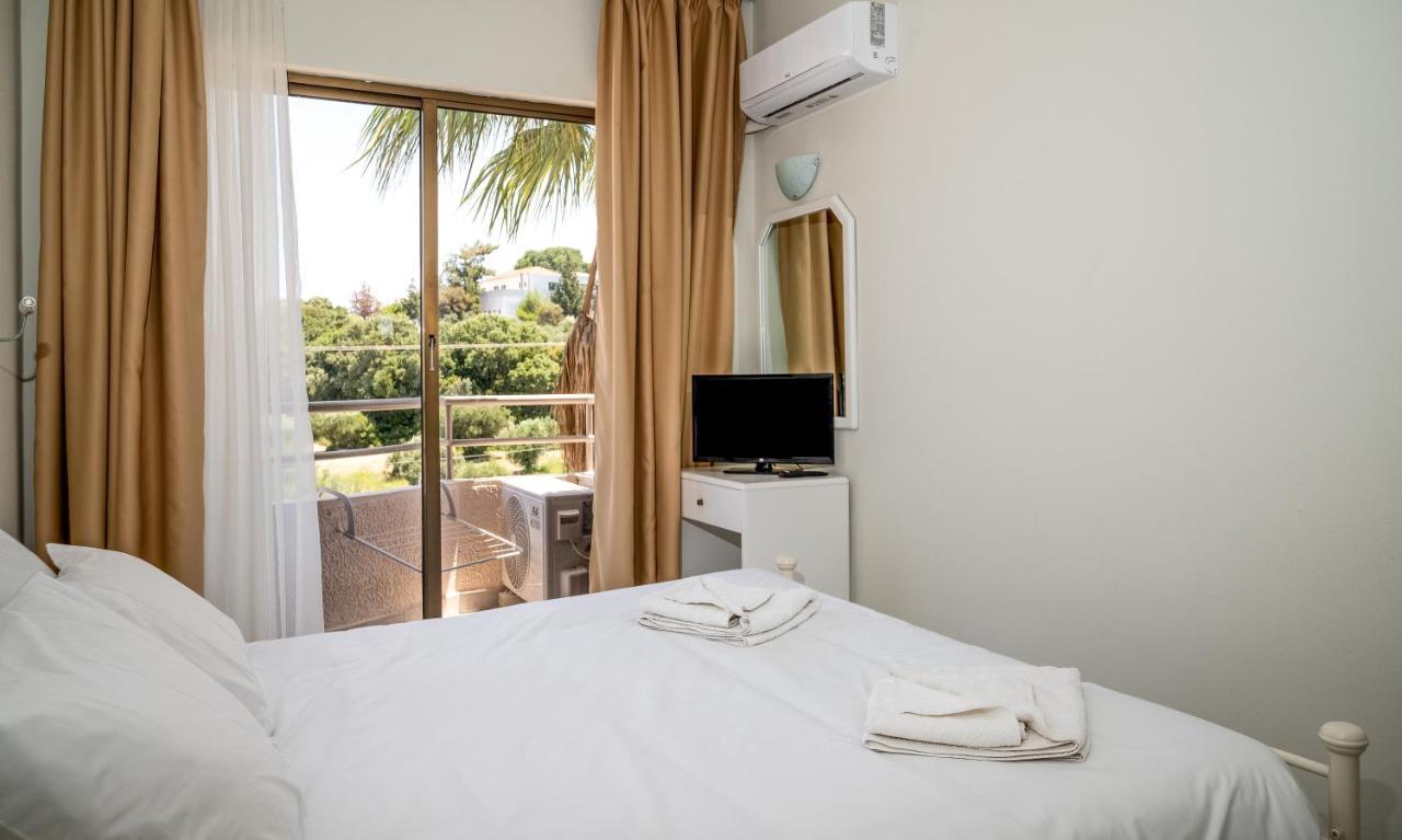 Ivory Hotel Theologos  Ngoại thất bức ảnh