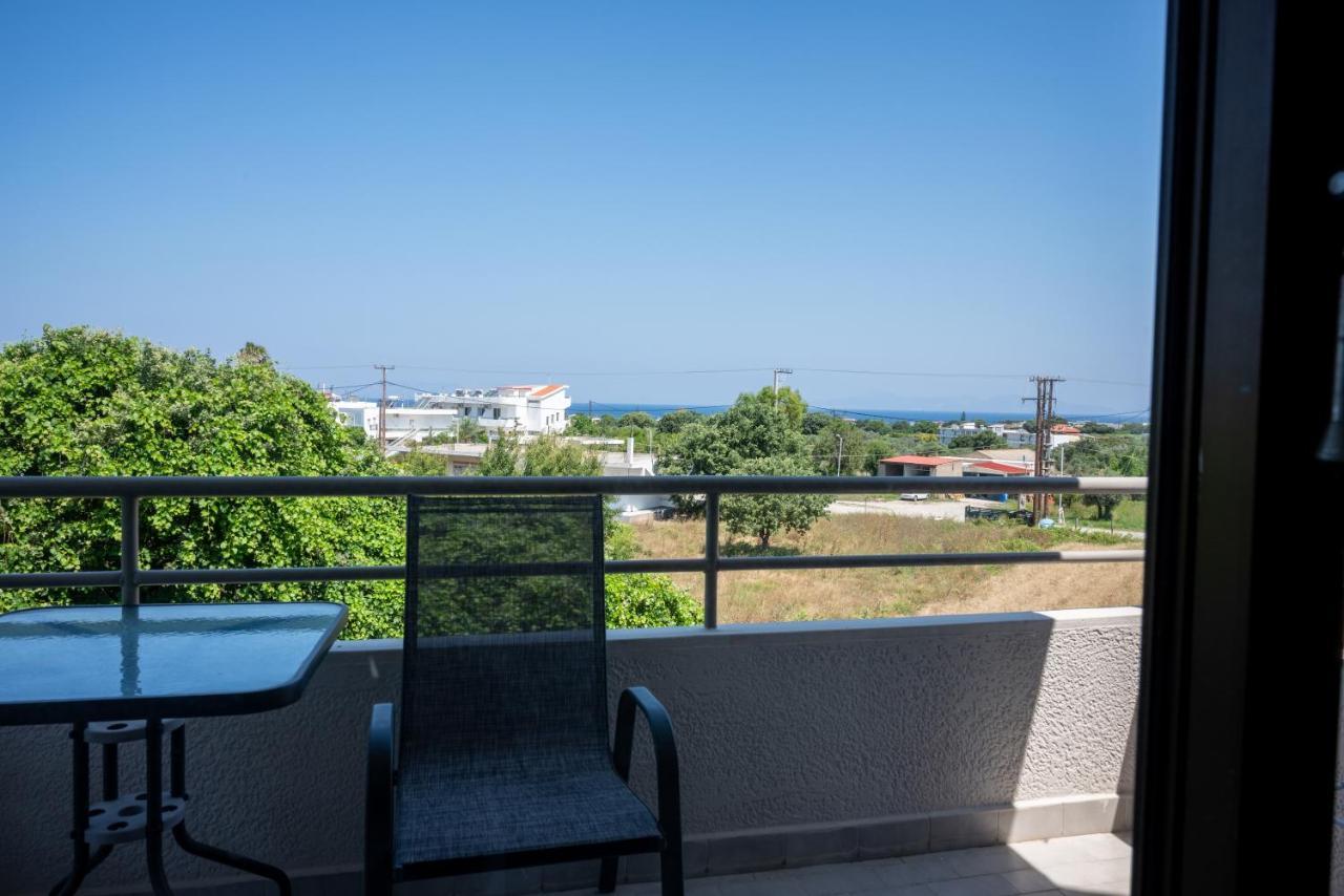 Ivory Hotel Theologos  Ngoại thất bức ảnh