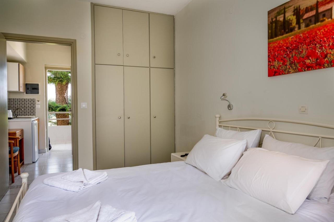 Ivory Hotel Theologos  Ngoại thất bức ảnh