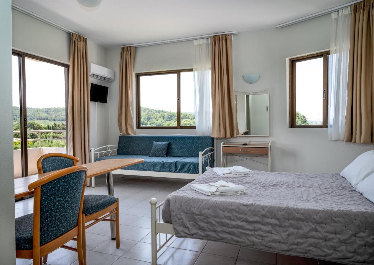 Ivory Hotel Theologos  Ngoại thất bức ảnh