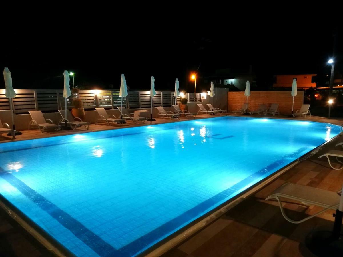 Ivory Hotel Theologos  Ngoại thất bức ảnh
